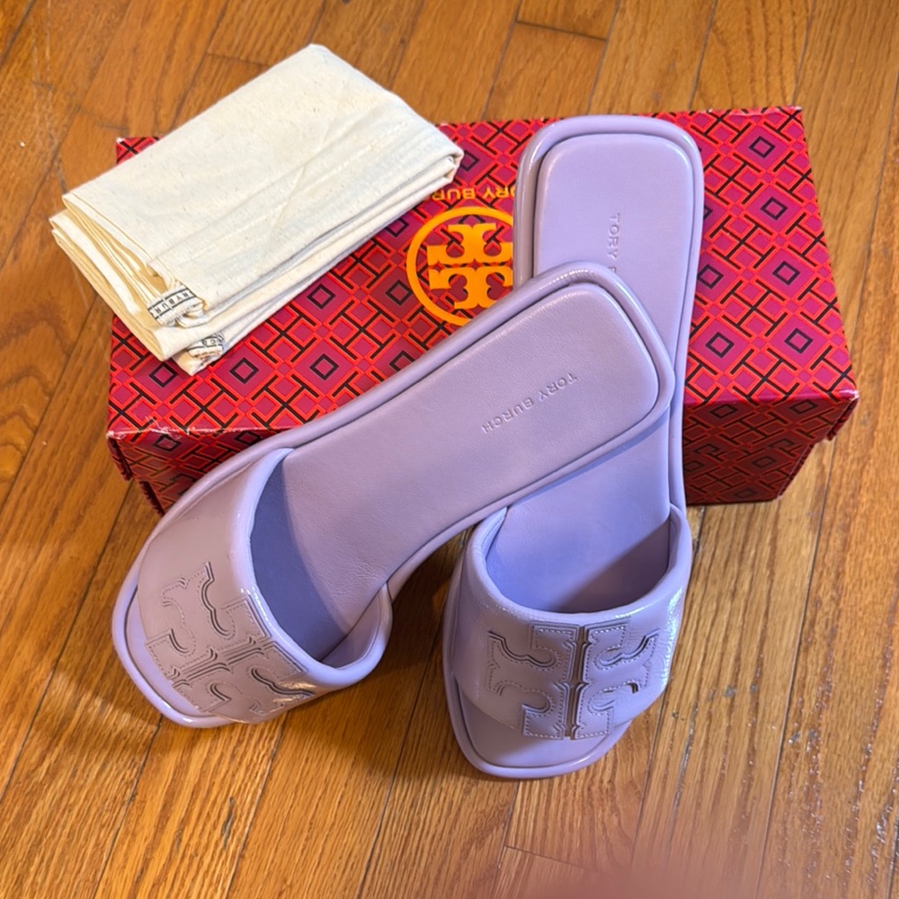 Tory Burch Lavender Cloud Sandals Slide